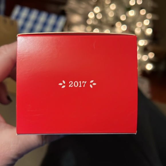 2017 Hallmark Keepsake Tara, gone with the wind - Picture 7 of 7